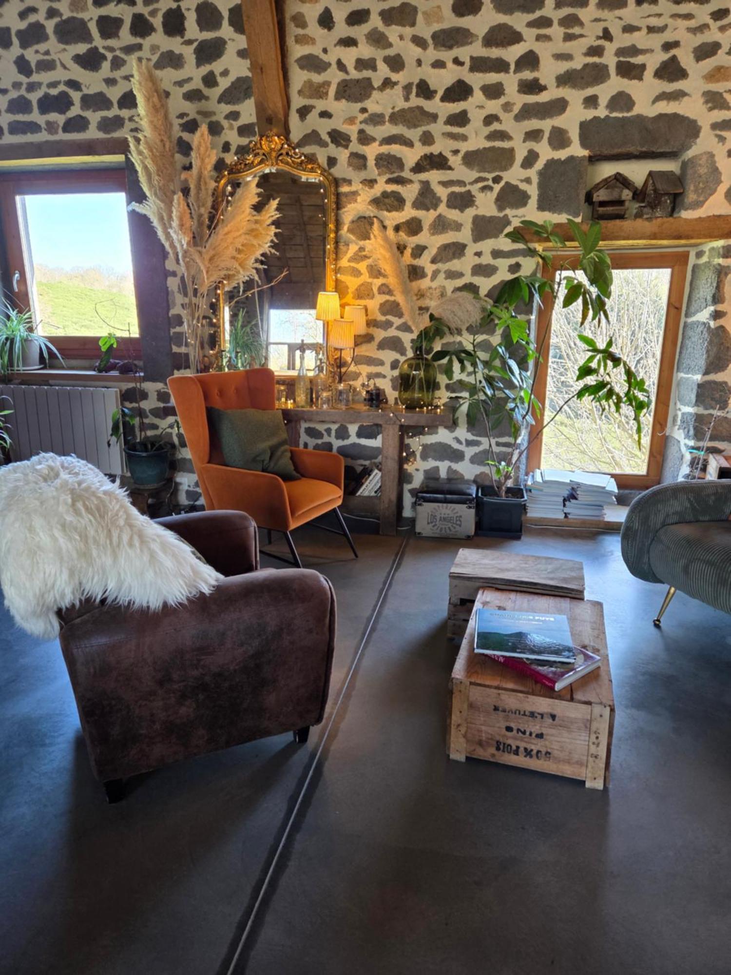 Les Volca'Lodges De Tournebise Saint-Pierre-le-Chastel Esterno foto