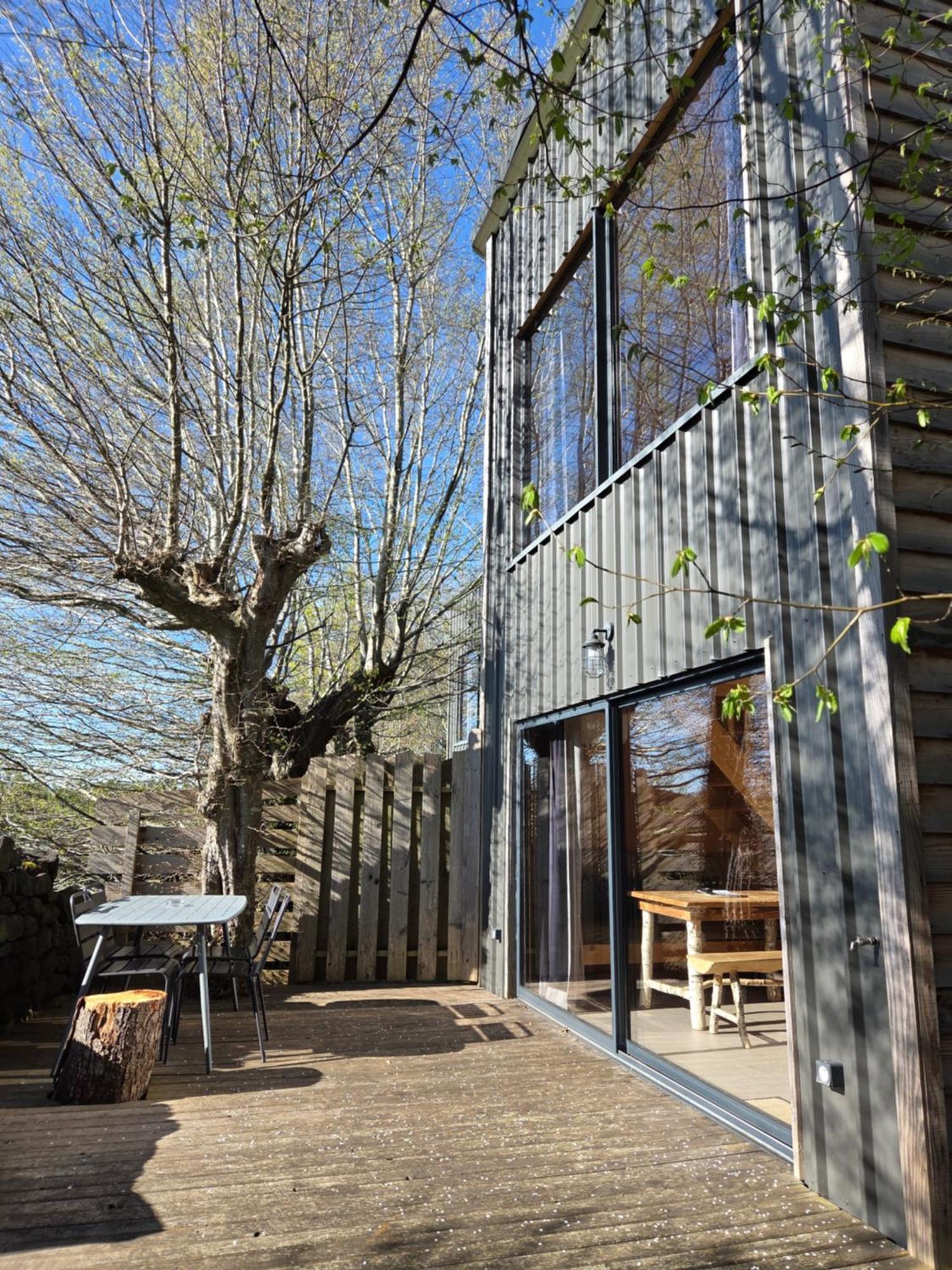 Les Volca'Lodges De Tournebise Saint-Pierre-le-Chastel Esterno foto